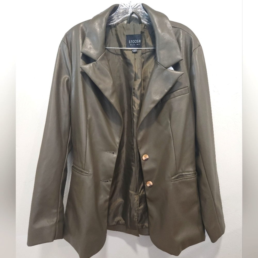 STOOSH~ Olive green faux leather blazer jacket. Sz L